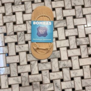 Bombas Ultra-Low No Show Socks in Beige